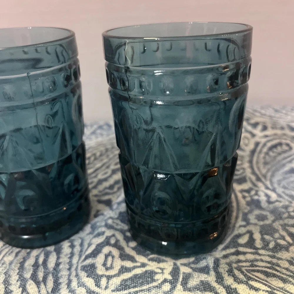 Tiara‎ Kings Crown Thumbprint Riviera Blue Indiana Glass 5oz Juice Glasses Qty 2